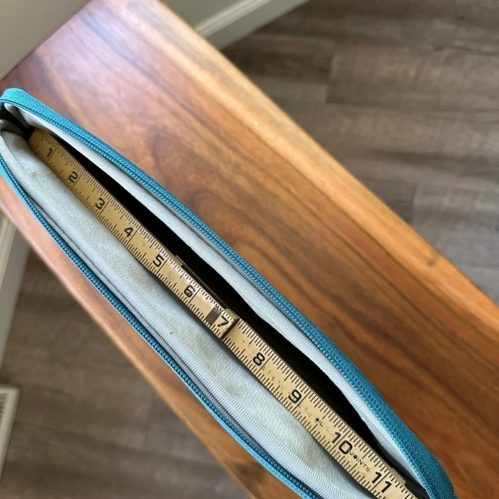 Teal blue nylon laptop computer/ipad 8.5x12” padded zippered pouch case